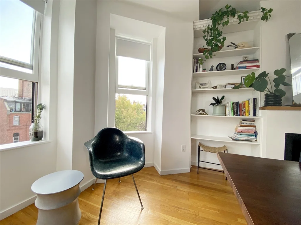 2 bed, 1 bath apartment for rent at 363 Marlborough St Unit 8, Back Bay — photo 9 of 25