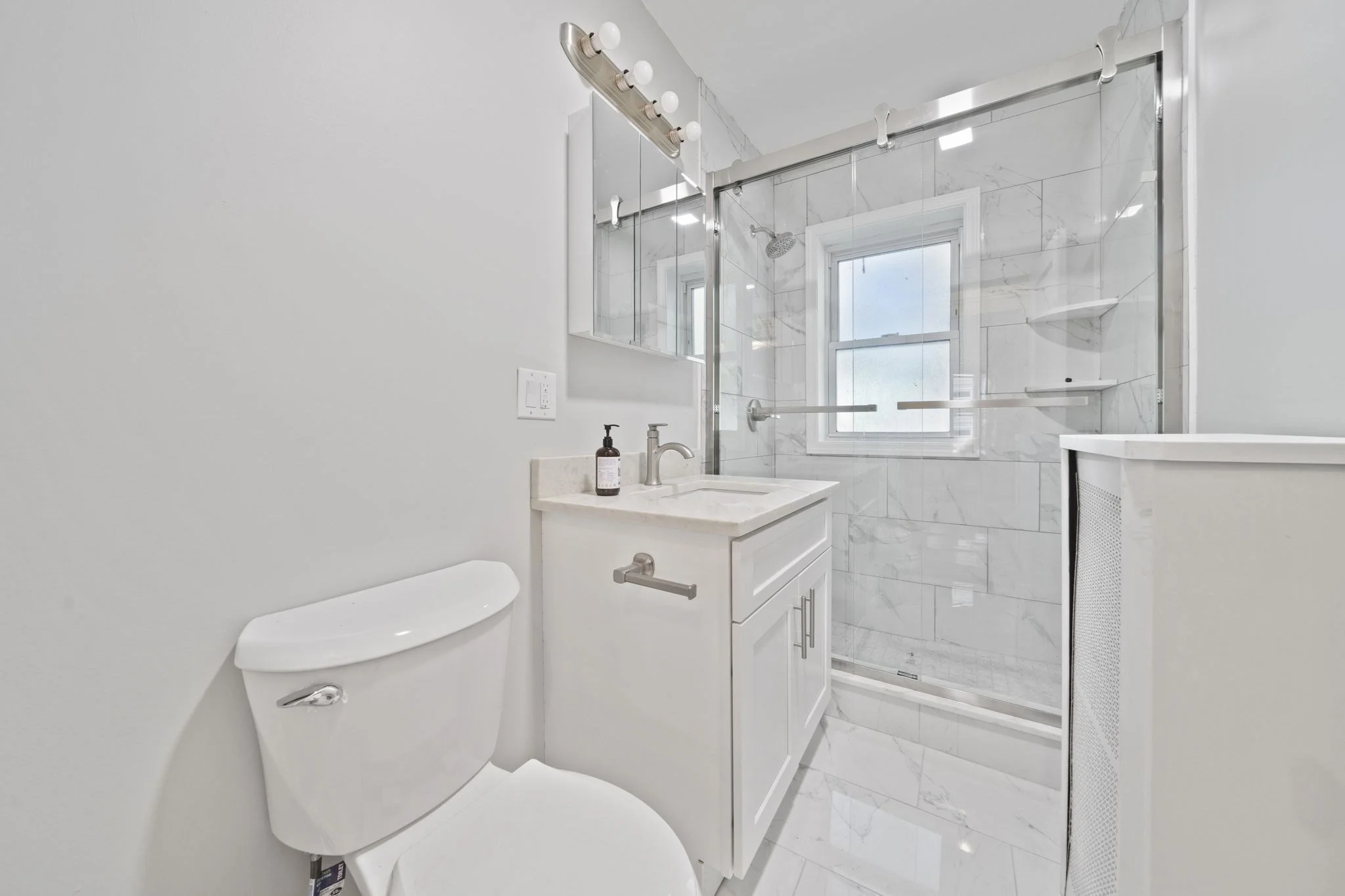 4 bed, 2 bath apartment for rent at 363 Washington St Unit 1, Somerville — photo 6 of 22
