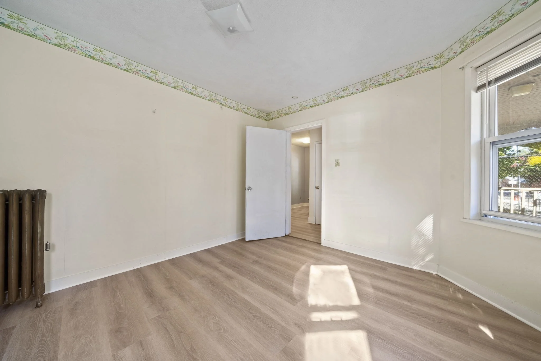 4 bed, 2 bath apartment for rent at 363 Washington St Unit 1, Somerville — photo 8 of 22