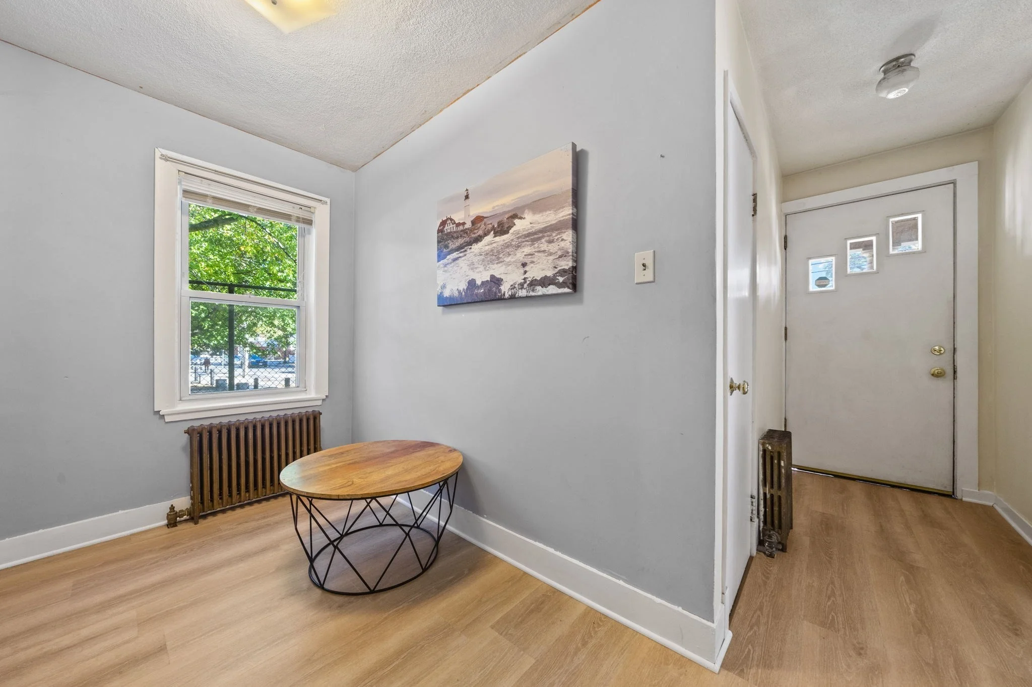 4 bed, 2 bath apartment for rent at 363 Washington St Unit 1, Somerville — photo 5 of 22