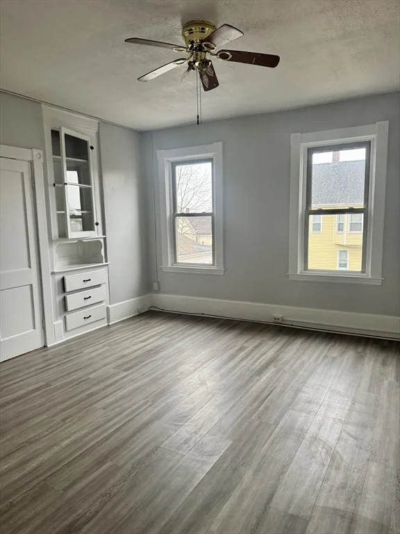 3 bed, 1 bath apartment for rent at 364-368 Ashley Blvd Unit 3E, North — photo 10 of 22