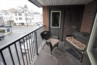 3 bed, 1 bath apartment for rent at 364 Ashley Unit 2 East, North — photo 2 of 11