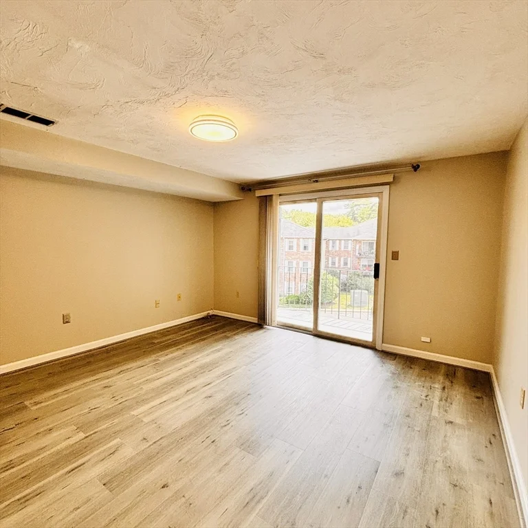 2 bed, 1 bath apartment for rent at 364 Neponset St Unit K, Canton — photo 5 of 15