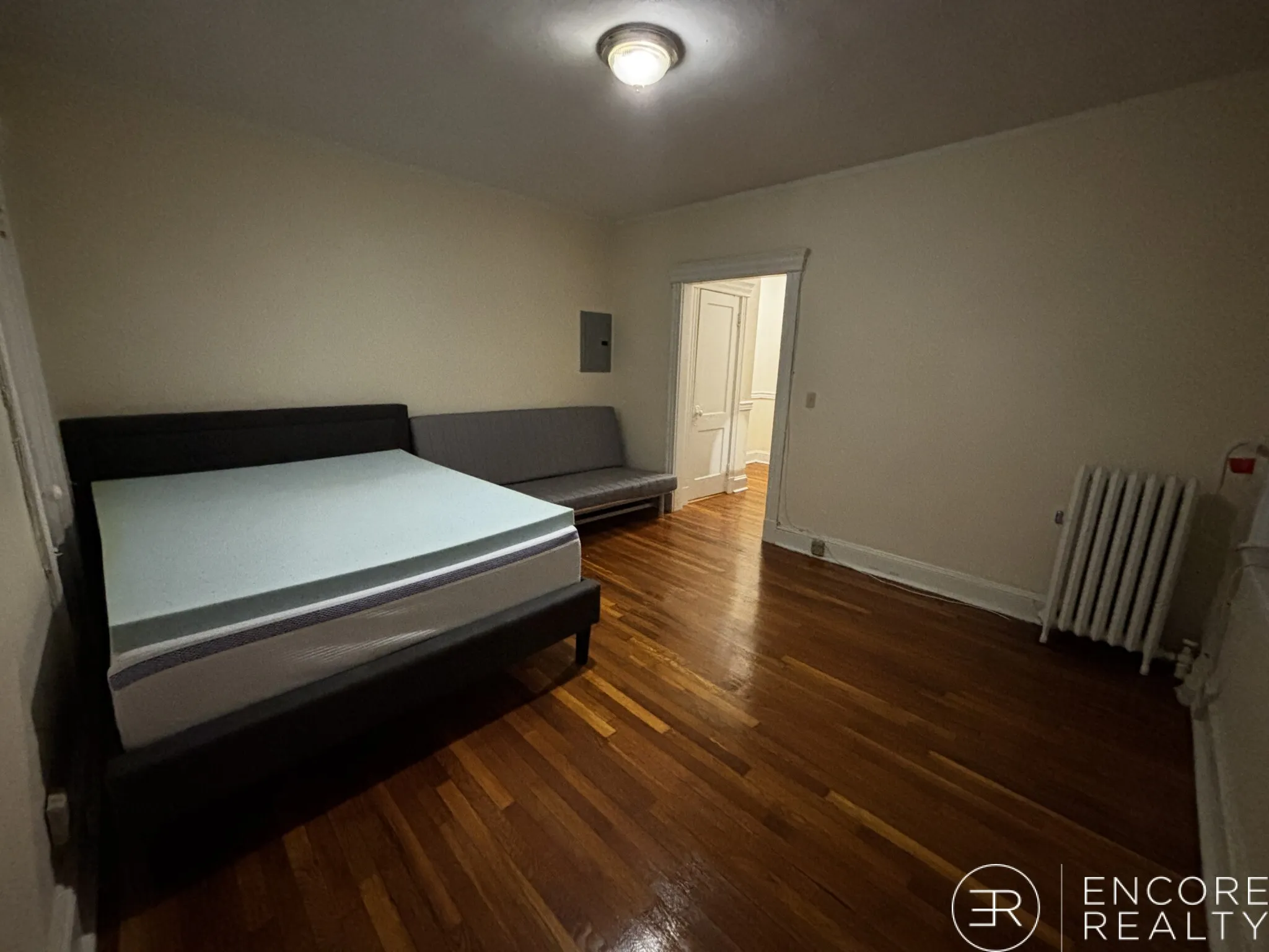 Studio bed, 1 bath apartment for rent at 364 Riverway Unit 15, Mission Hill — photo 10 of 12