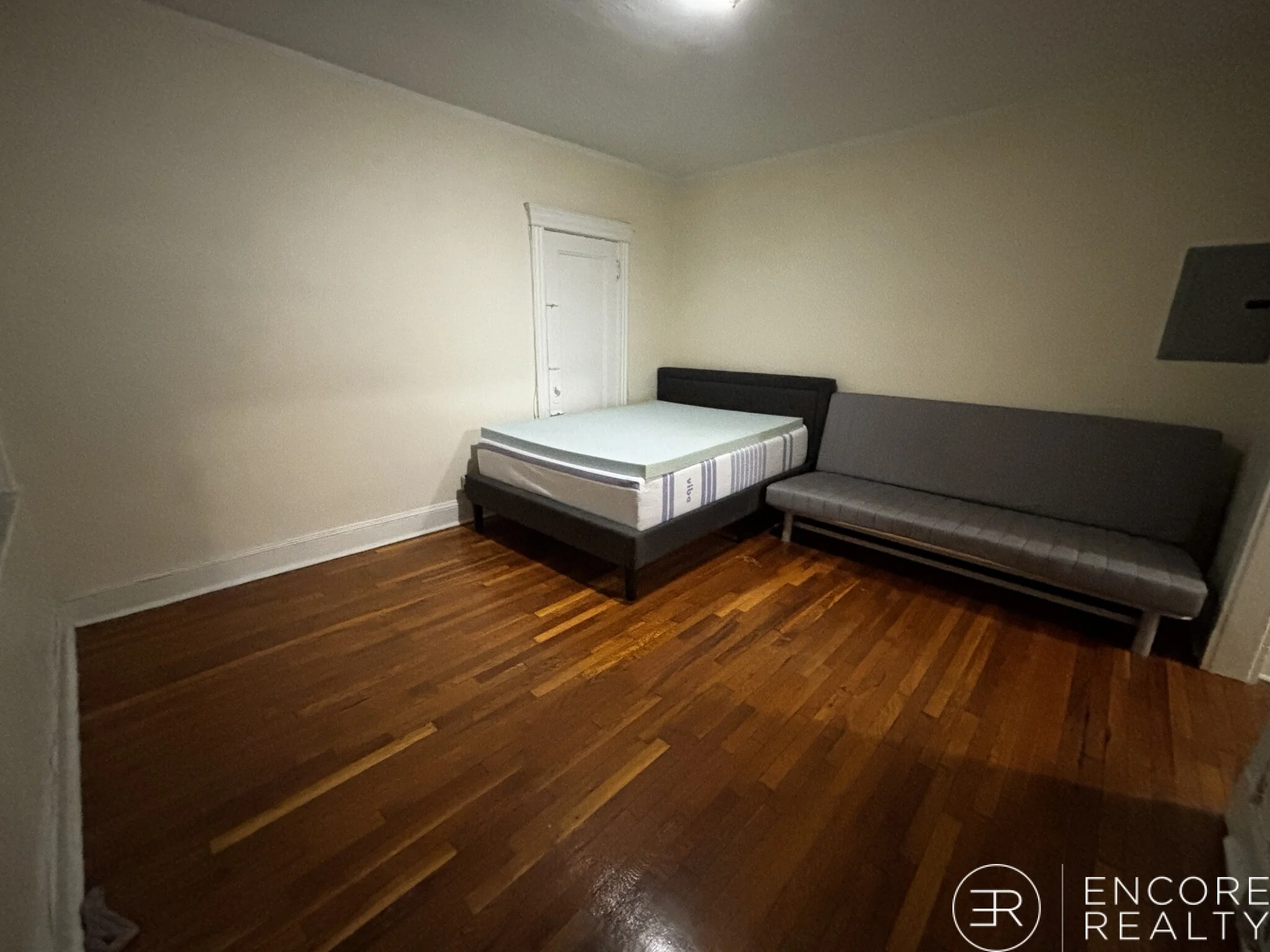 Studio bed, 1 bath apartment for rent at 364 Riverway Unit 15, Mission Hill — photo 9 of 12
