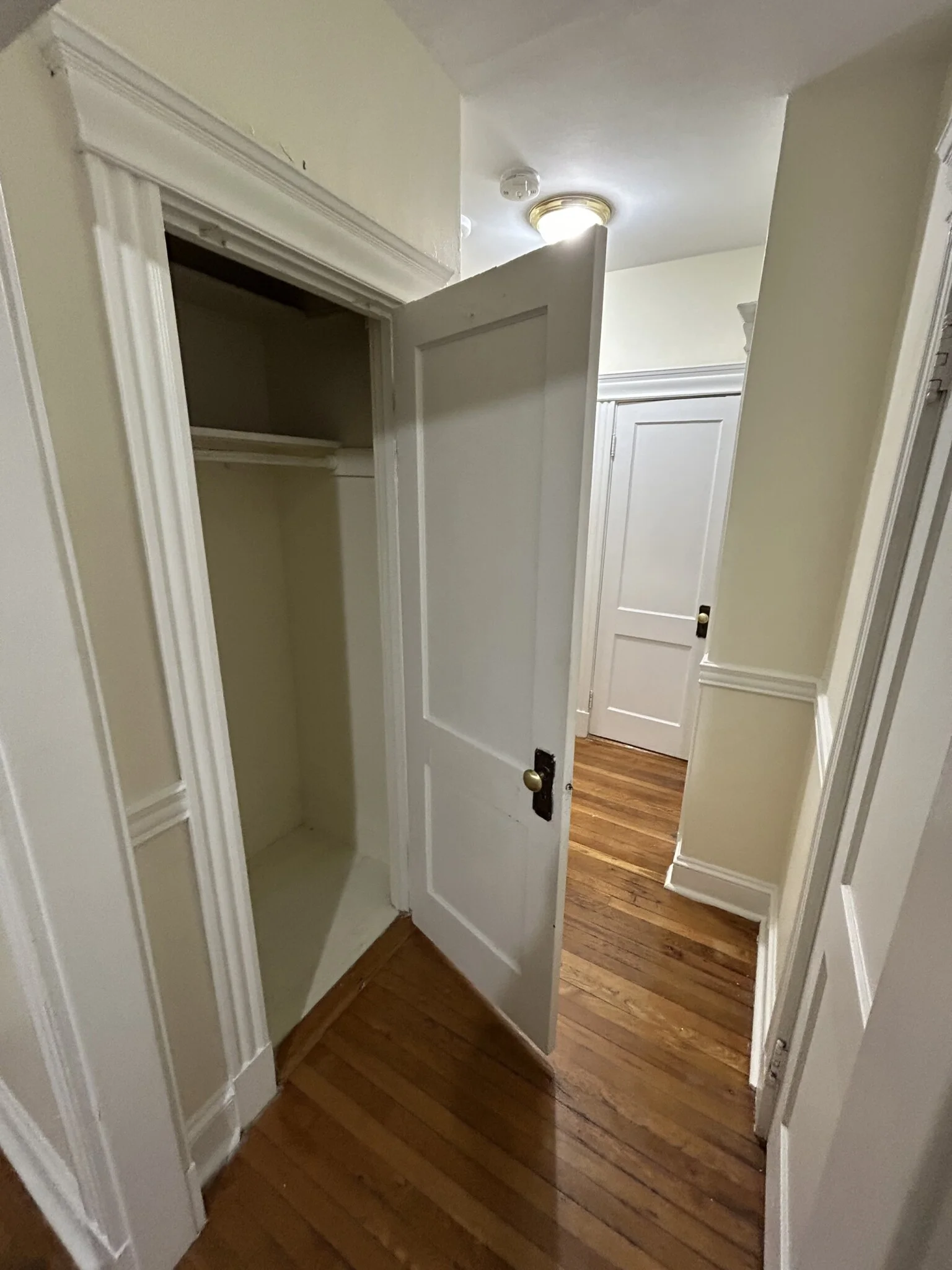 Studio bed, 1 bath apartment for rent at 364 Riverway Unit 27M, Mission Hill — photo 4 of 6
