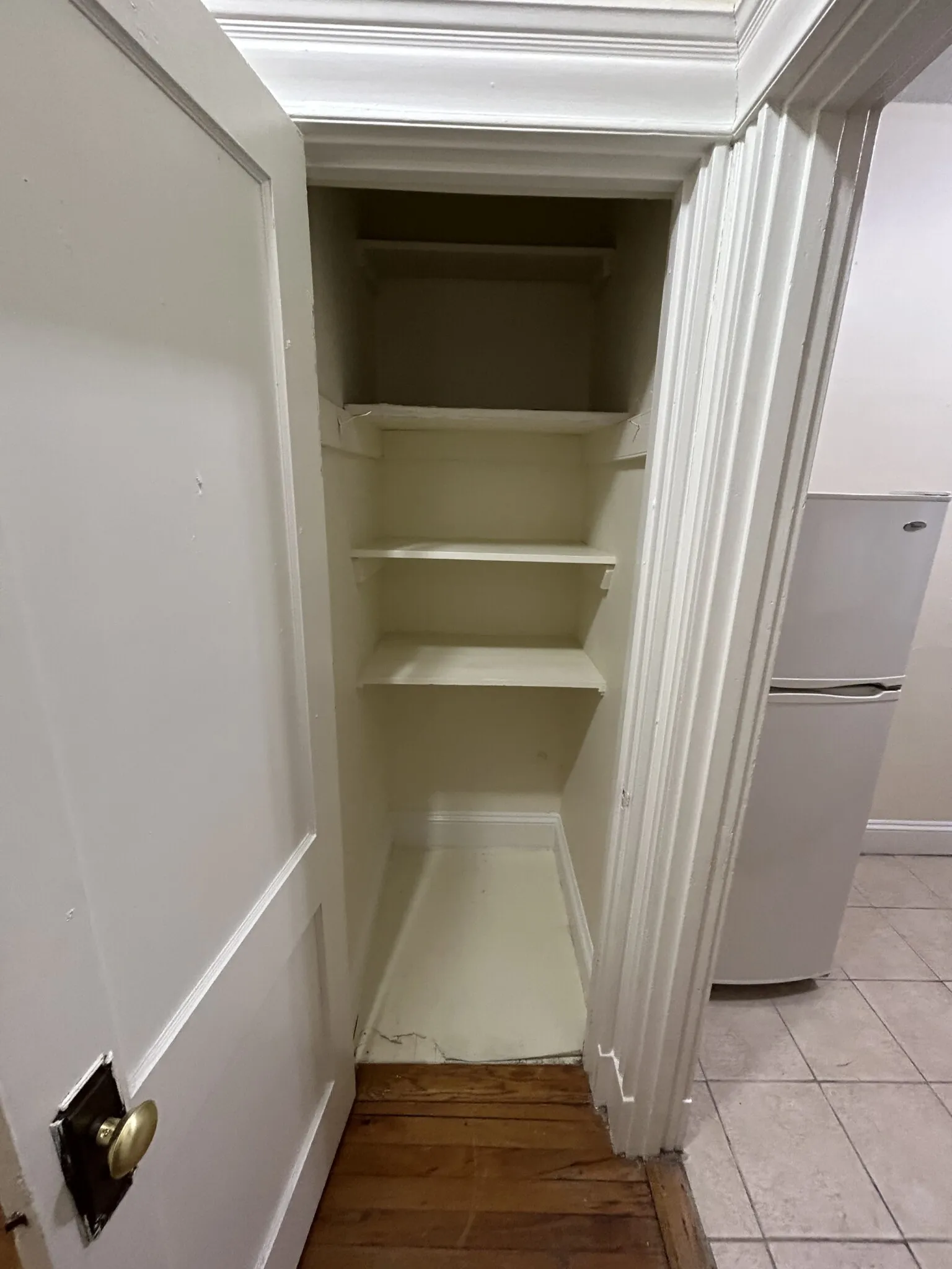 Studio bed, 1 bath apartment for rent at 364 Riverway Unit 27M, Mission Hill — photo 3 of 6