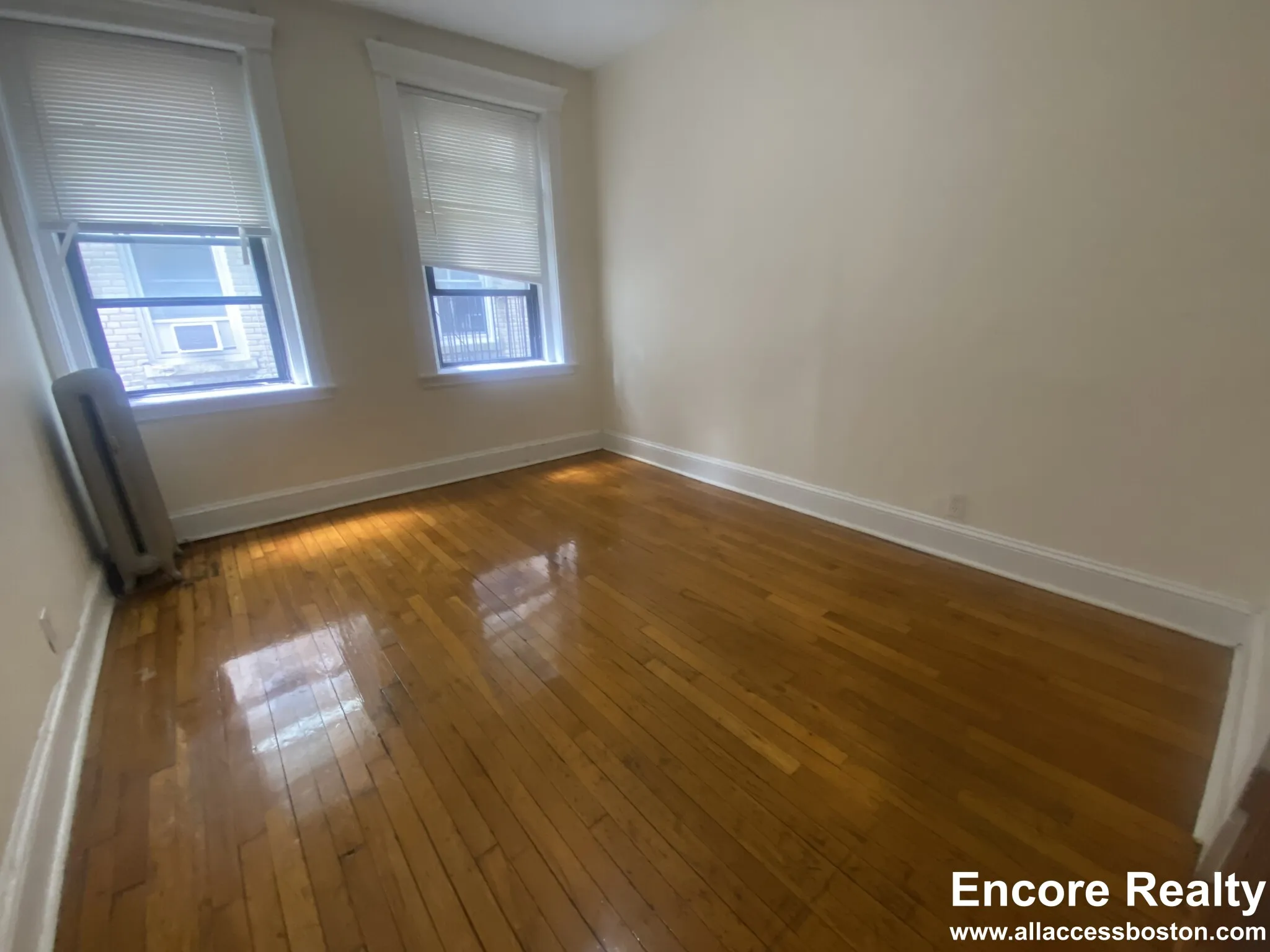 1 bed, 1 bath apartment for rent at 364 Riverway Unit 364-12, Mission Hill — photo 15 of 25