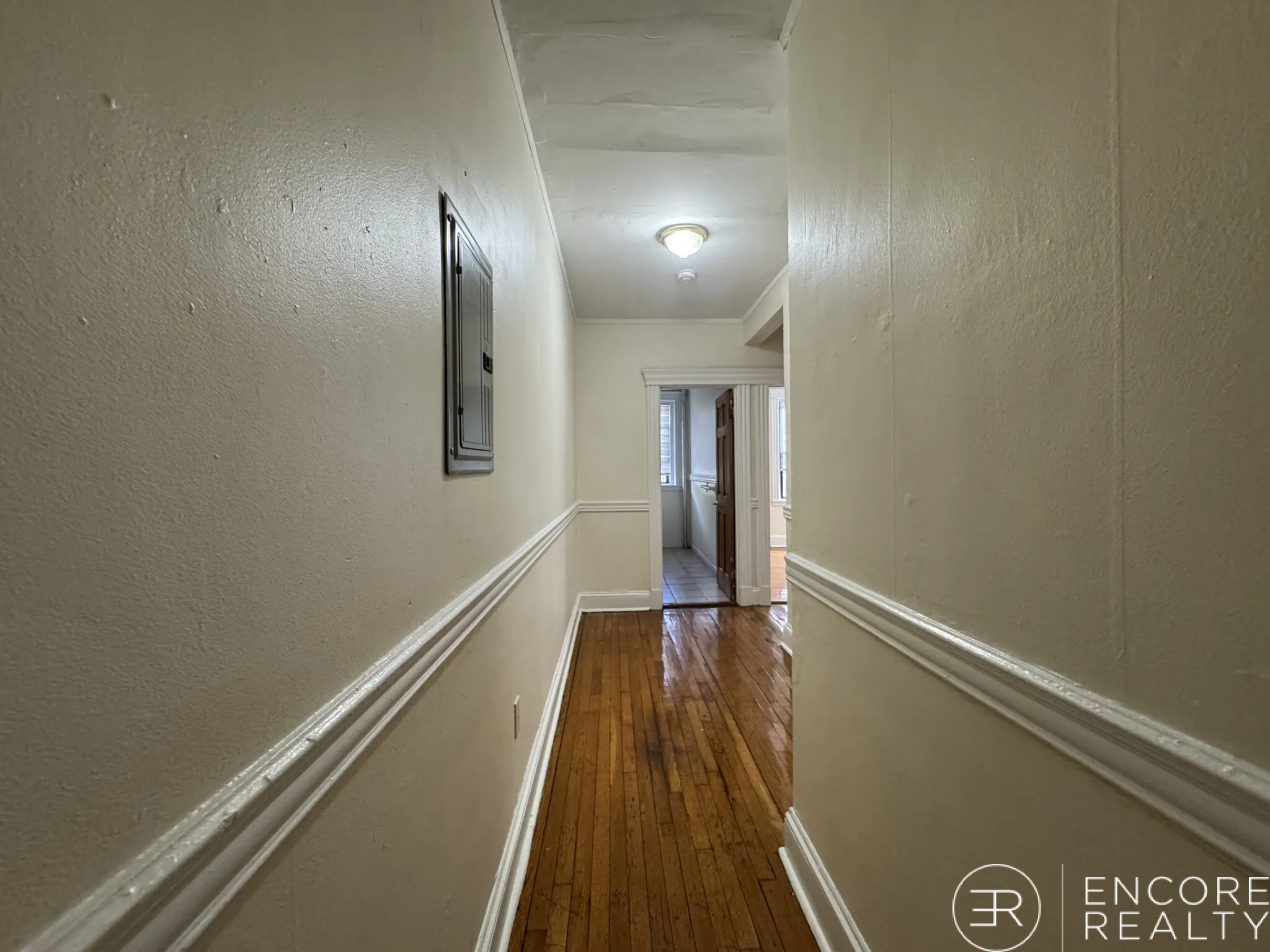 1 bed, 1 bath apartment for rent at 364 Riverway Unit 364-12, Mission Hill — photo 3 of 25