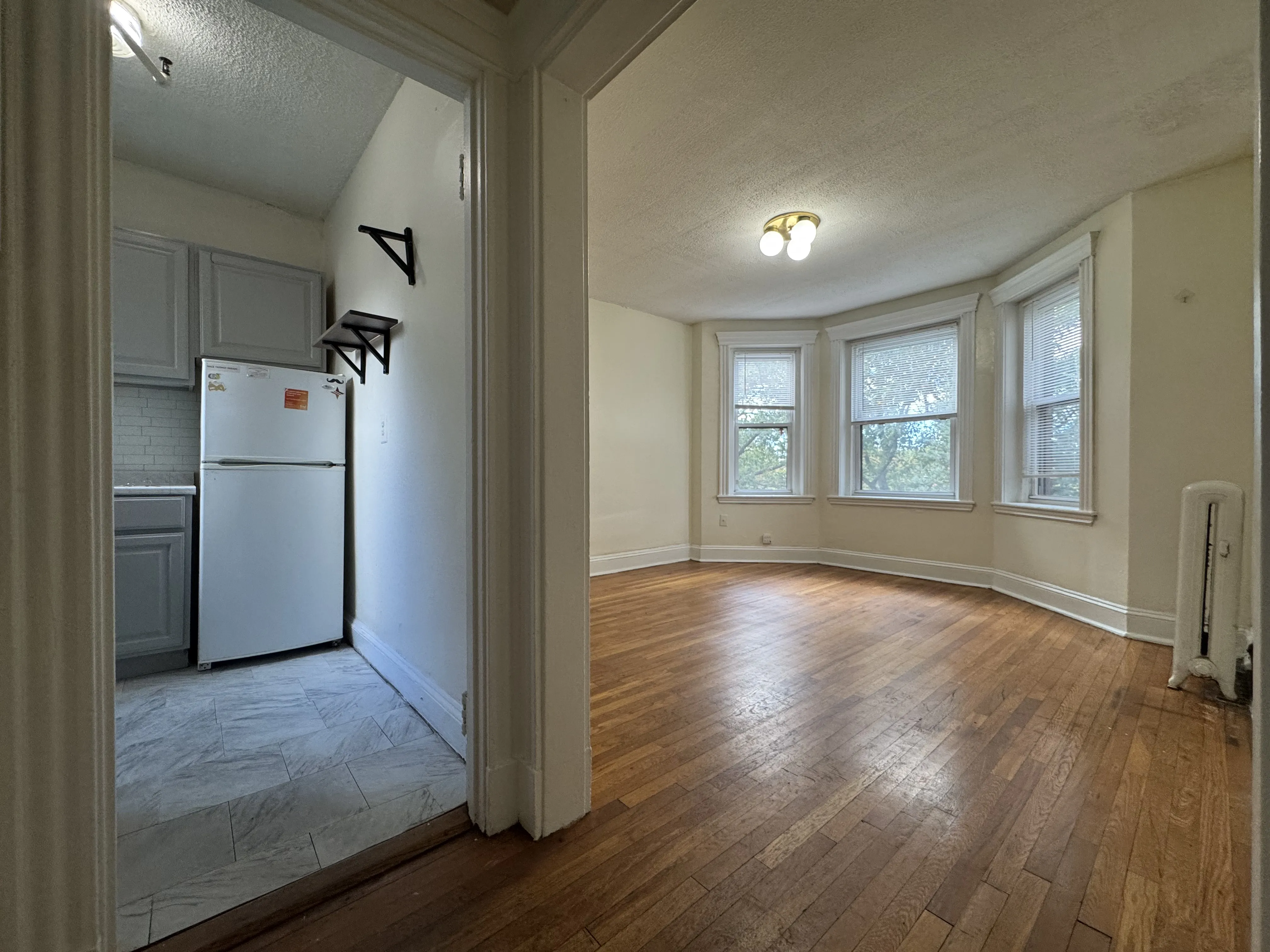 1 bed, 1 bath apartment for rent at 364 Riverway Unit 364-17, Mission Hill — photo 9 of 26