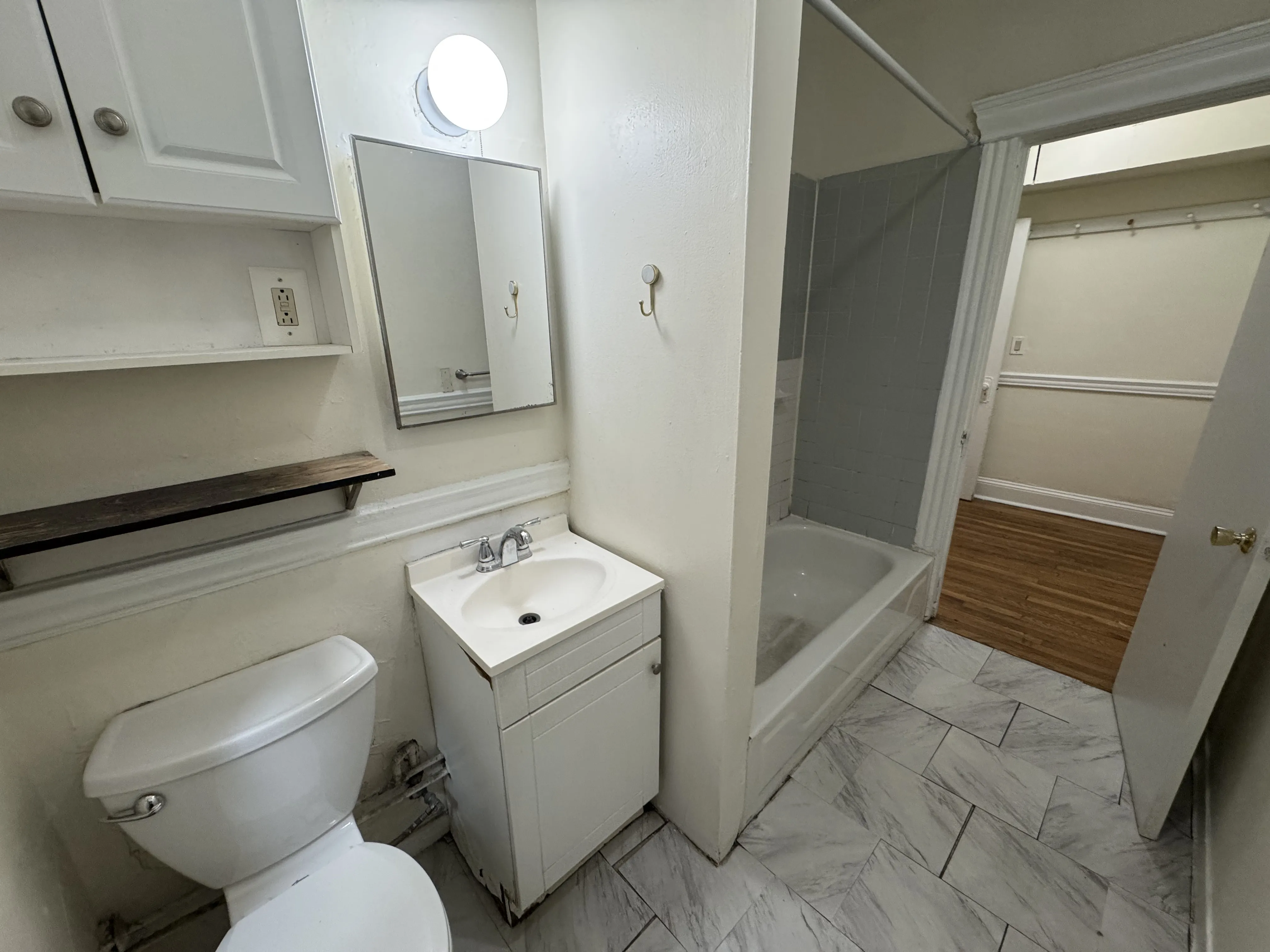 1 bed, 1 bath apartment for rent at 364 Riverway Unit 364-17, Mission Hill — photo 3 of 26