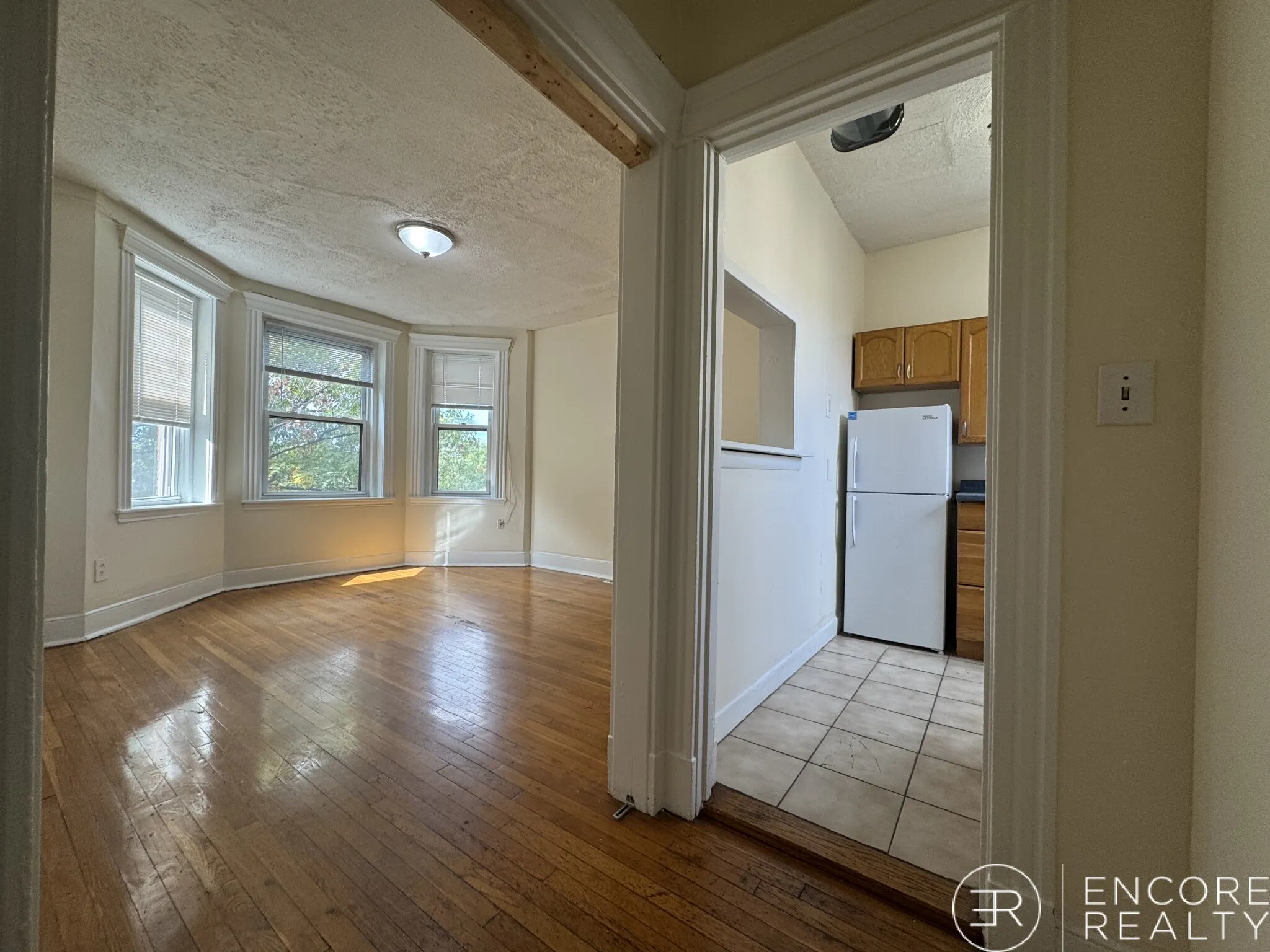 1 bed, 1 bath apartment for rent at 364 Riverway Unit 364-22, Mission Hill — photo 1 of 13