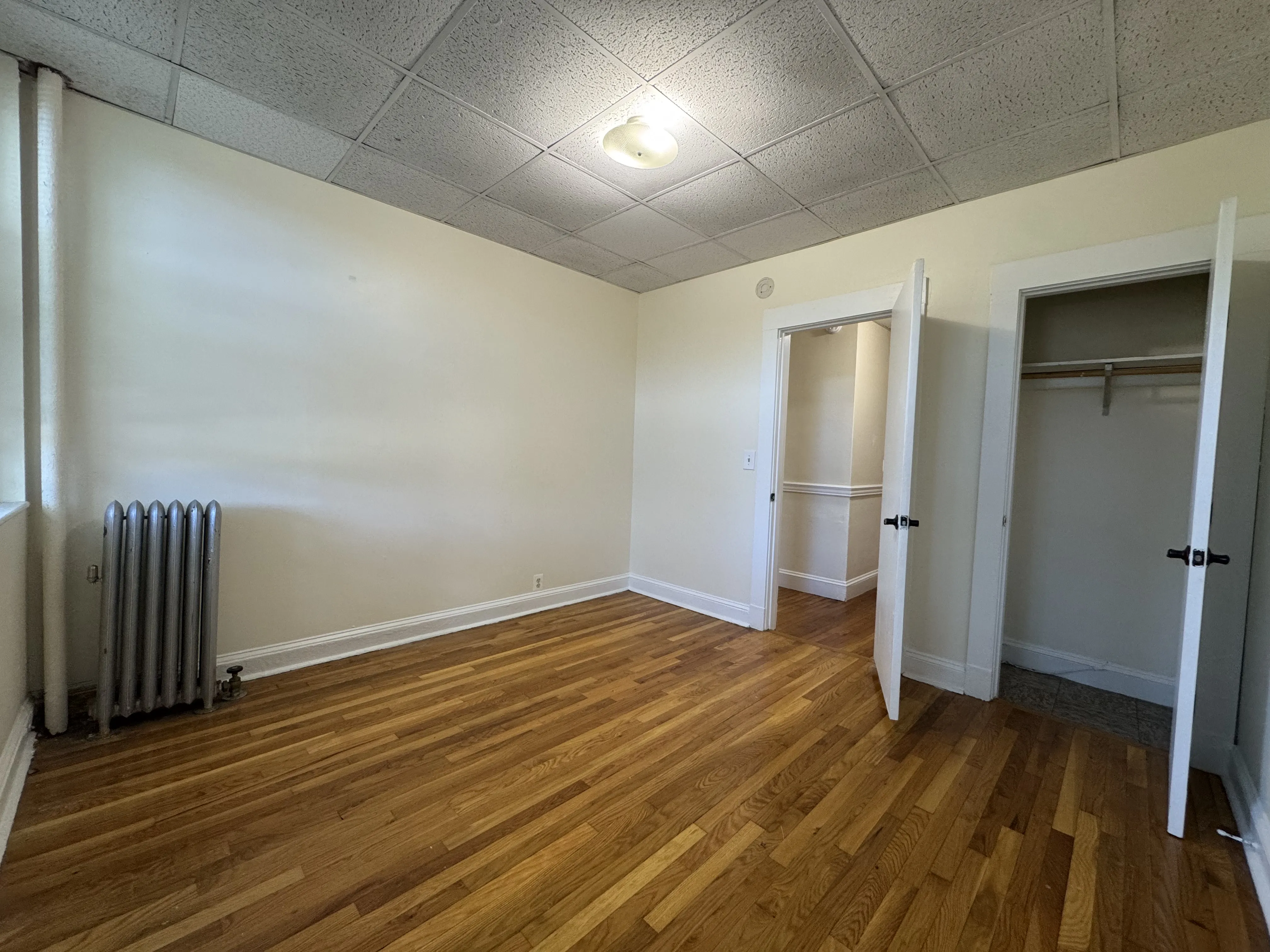 1 bed, 1 bath apartment for rent at 364 Riverway Unit 364-3, Mission Hill — photo 7 of 11