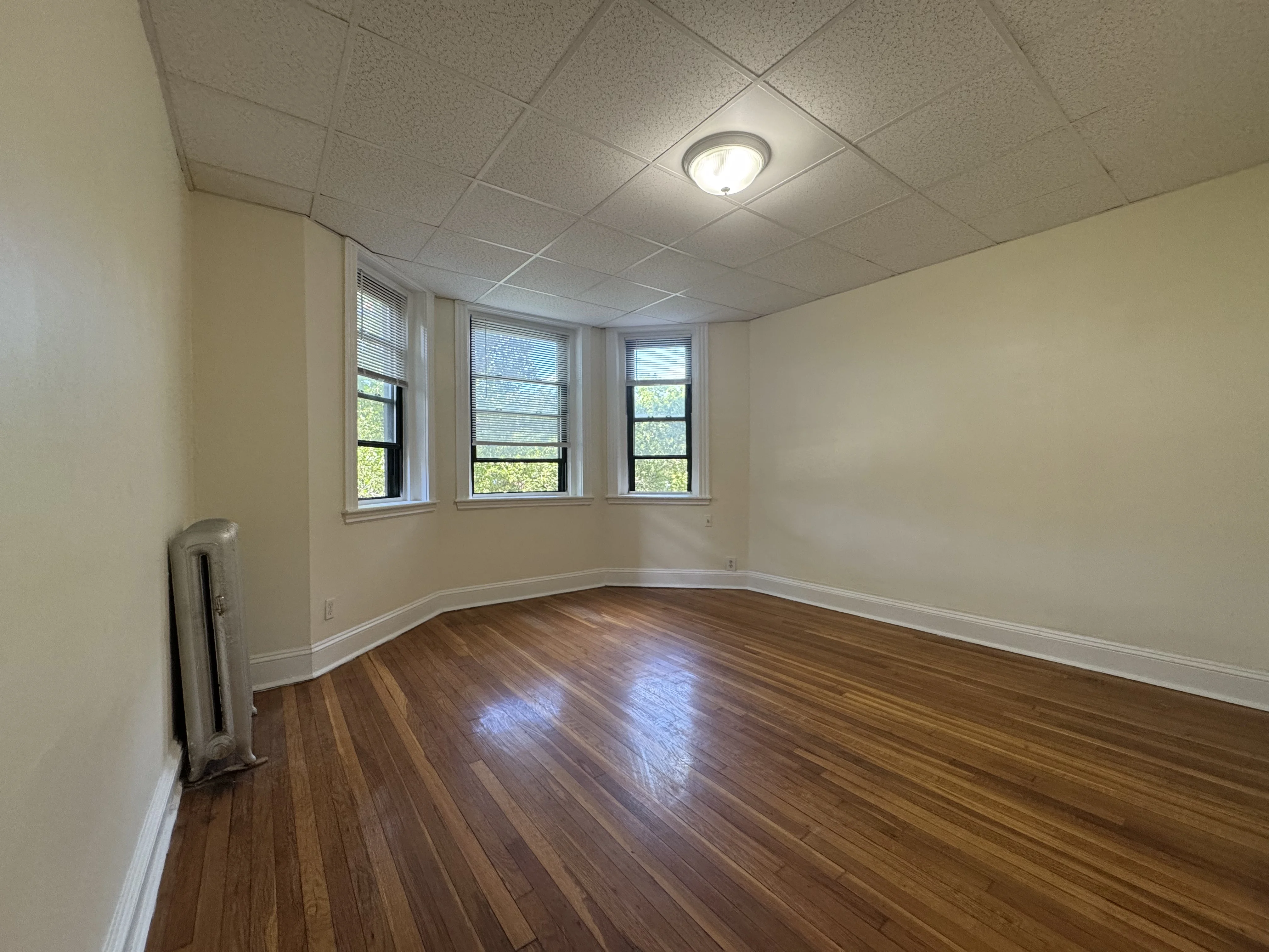 1 bed, 1 bath apartment for rent at 364 Riverway Unit 364-3, Mission Hill — photo 9 of 11