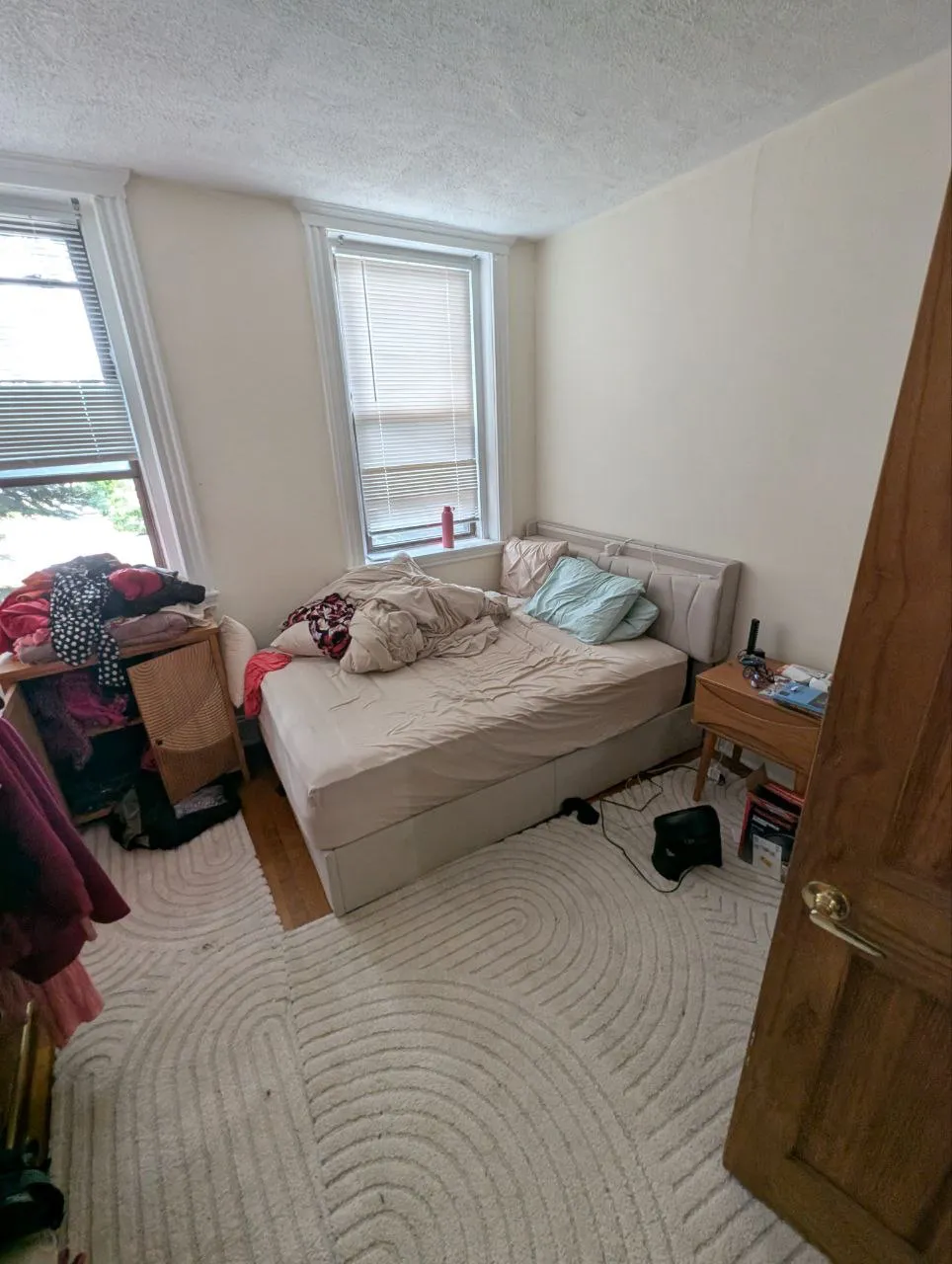 1 bed, 1 bath apartment for rent at 364 Riverway Unit 364-4, Mission Hill — photo 17 of 22