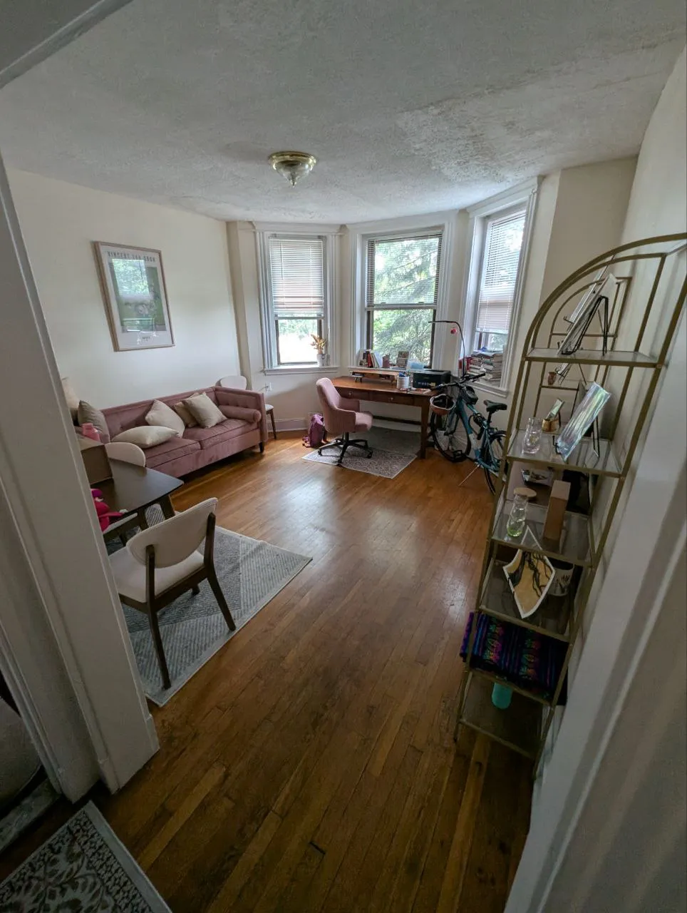 1 bed, 1 bath apartment for rent at 364 Riverway Unit 364-4, Mission Hill — photo 15 of 22