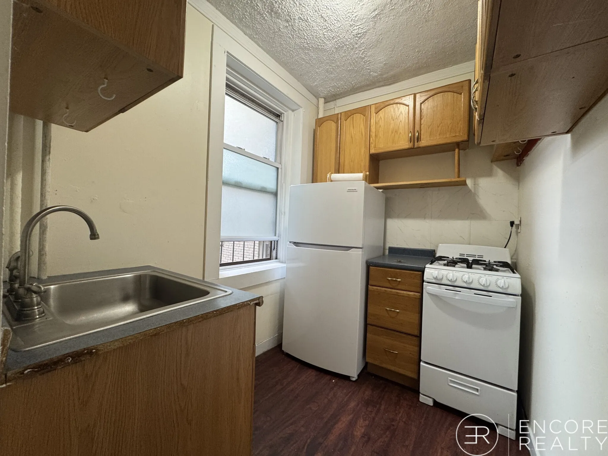 1 bed, 1 bath apartment for rent at 364 Riverway Unit 364-4, Mission Hill — photo 2 of 22