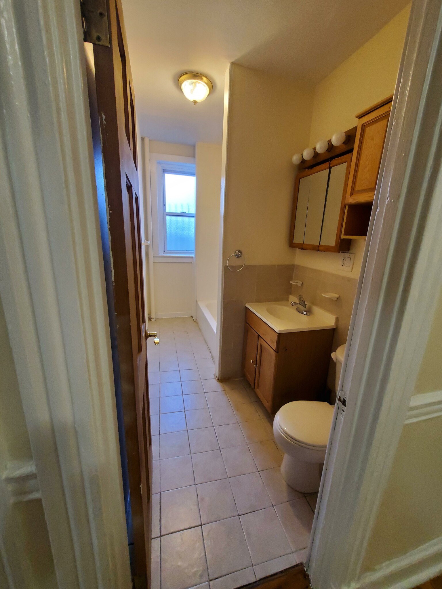1 bed, 1 bath apartment for rent at 364 Riverway Unit 9, Mission Hill — photo 1 of 7