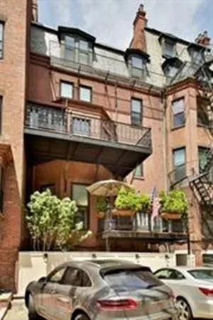 3 bed, 1.5 bath apartment for rent at 365 Beacon St Unit 2, Back Bay — photo 14 of 15