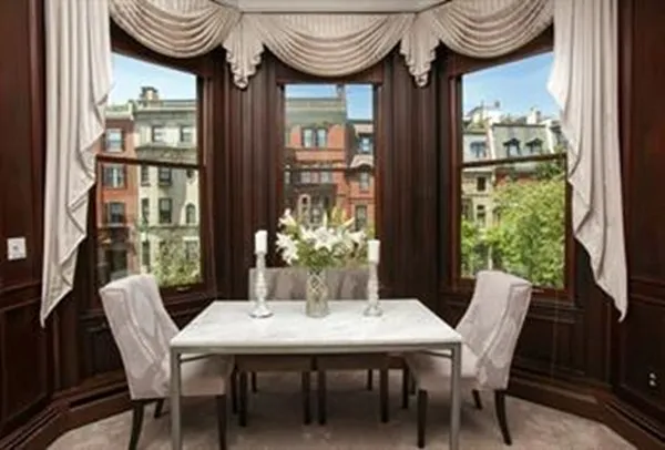 3 bed, 1.5 bath apartment for rent at 365 Beacon St Unit 2, Back Bay — photo 4 of 15