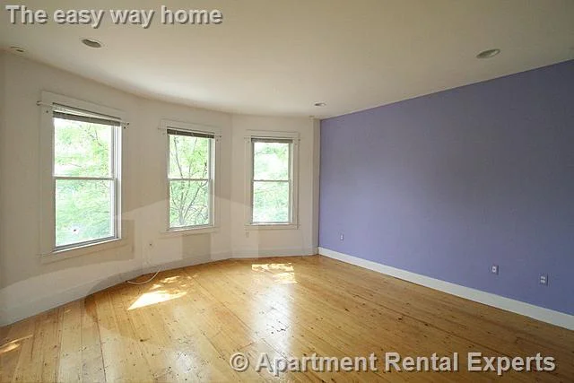 3 bed, 2 bath apartment for rent at 365 Columbia Unit 2, Wellington-Harrington — photo 2 of 14
