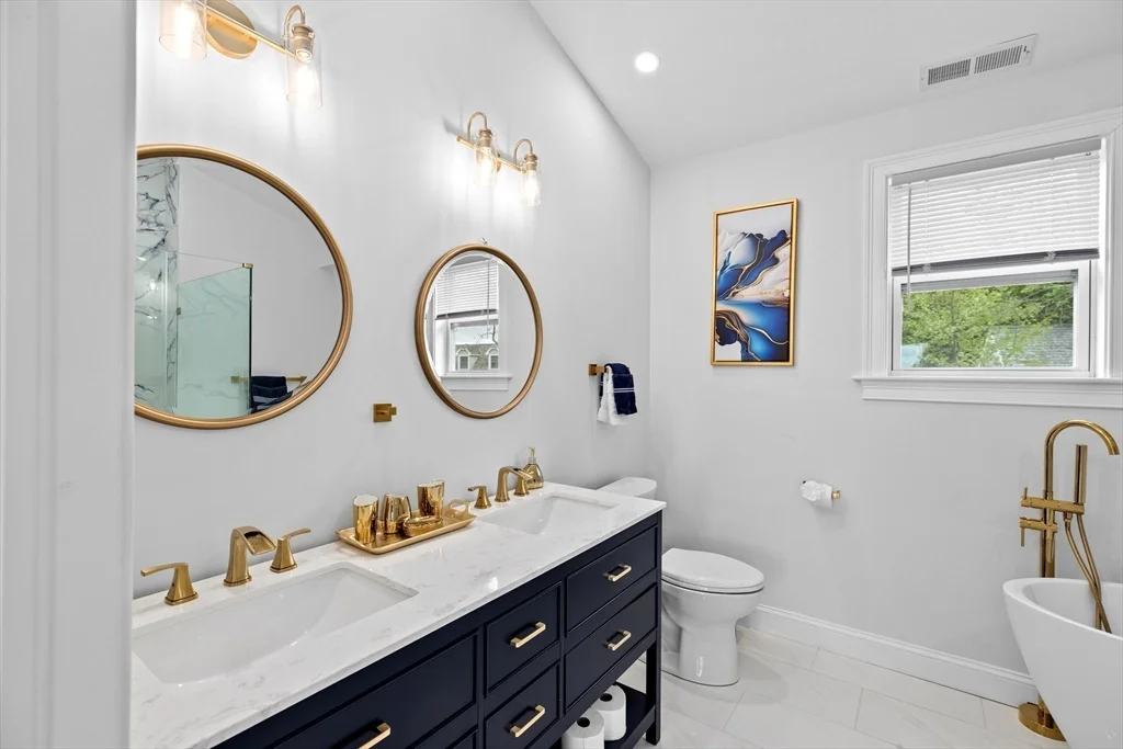 4 bed, 4+ bath apartment for rent at 365 Jerusalem Rd Unit 2, Cohasset — photo 35 of 40