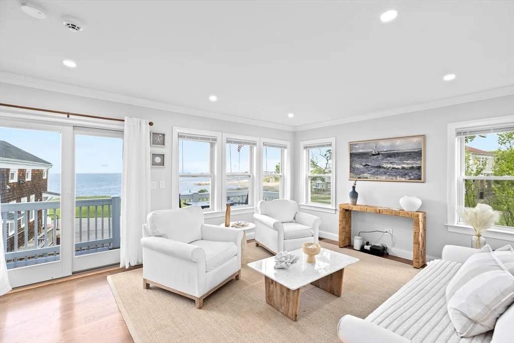 4 bed, 4+ bath apartment for rent at 365 Jerusalem Rd Unit 2, Cohasset — photo 14 of 40