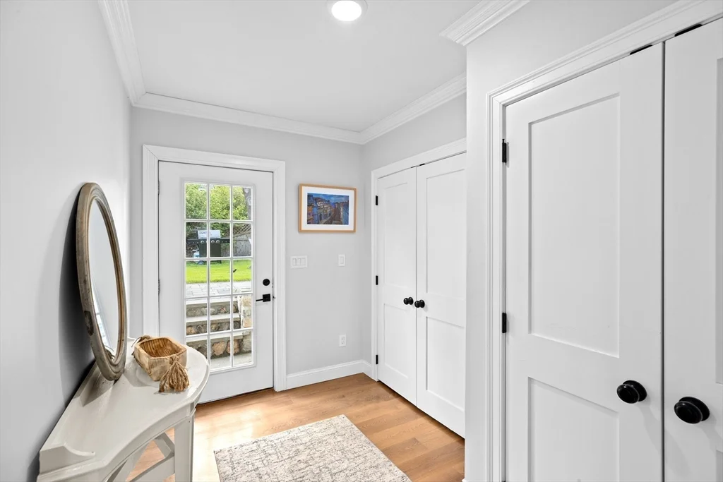4 bed, 4+ bath apartment for rent at 365 Jerusalem Rd Unit 2, Cohasset — photo 2 of 40