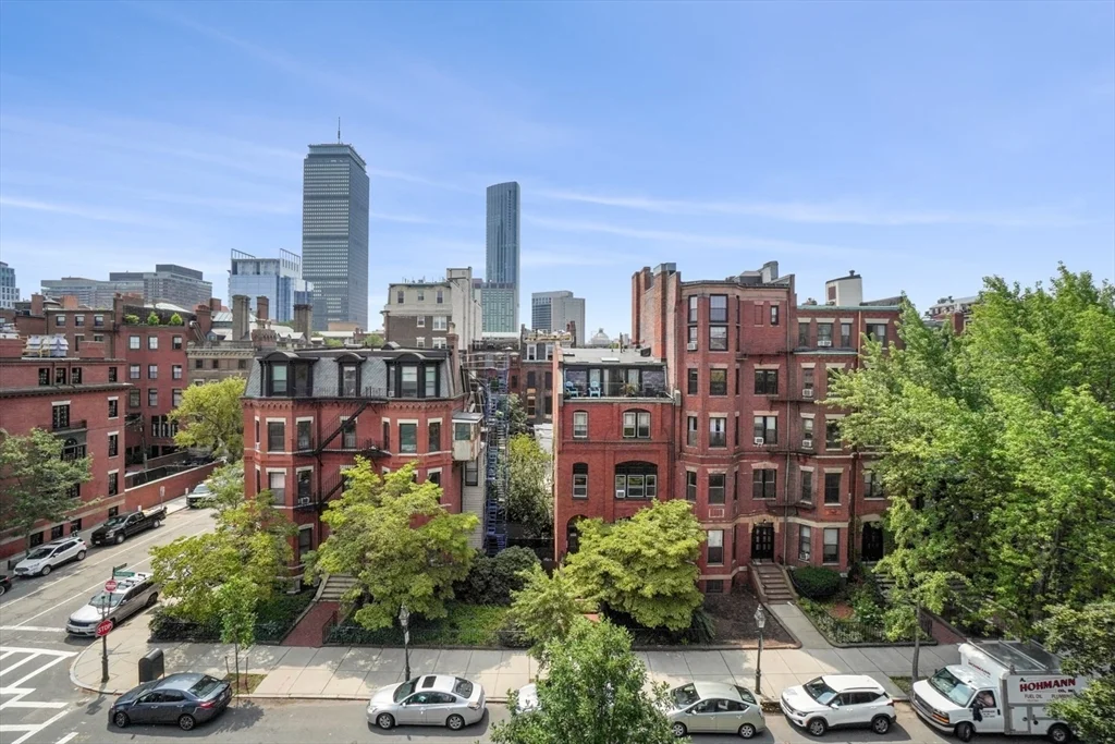 2 bed, 1.5 bath apartment for rent at 365 Marlborough St Unit 5, Back Bay — photo 5 of 18