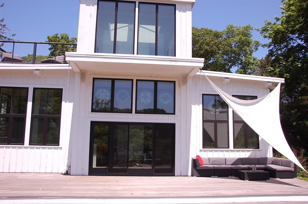 3 bed, 3 bath apartment for rent at 365 N Main Unit 365, North Cohasset — photo 4 of 19