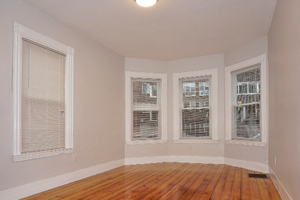 3 bed, 1 bath apartment for rent at 365 Prospect St Unit 365-01, Wellington-Harrington — photo 6 of 10