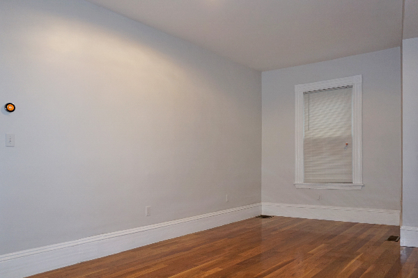 3 bed, 1 bath apartment for rent at 365 Prospect St Unit 365-01, Wellington-Harrington — photo 8 of 10