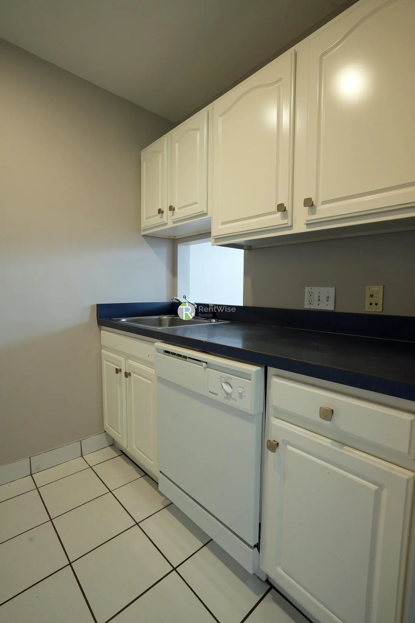 2 bed, 1 bath apartment for rent at 365 Washington St Unit 303, Brighton — photo 8 of 16