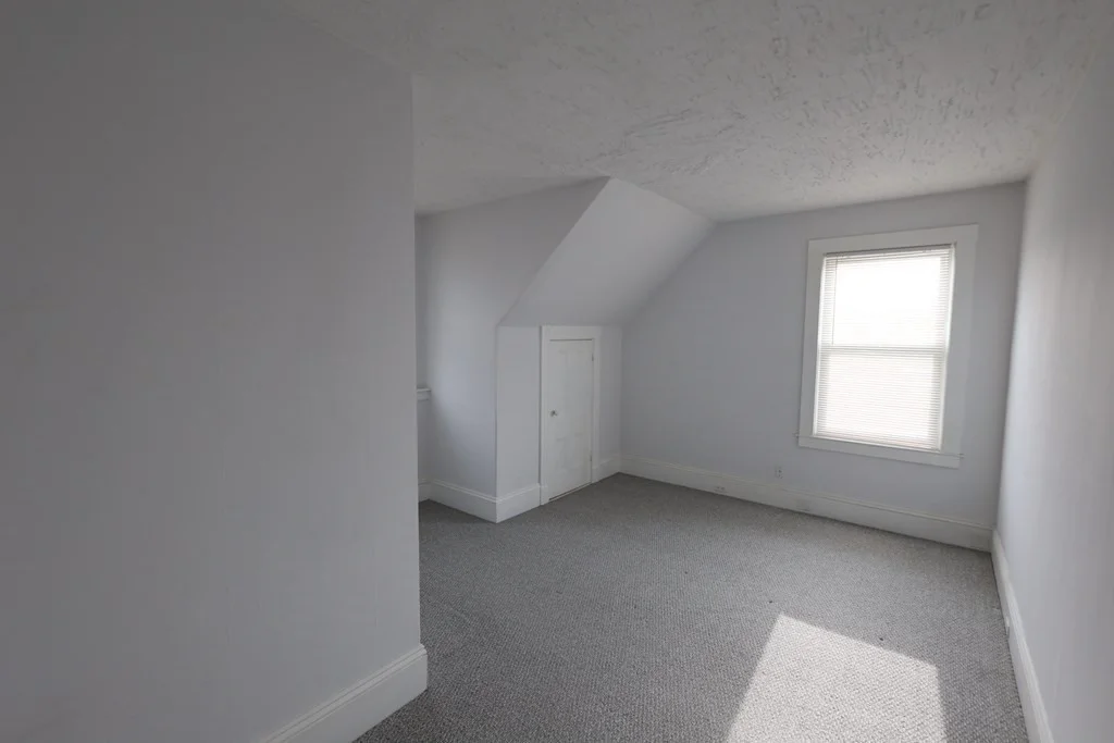 2 bed, 1 bath apartment for rent at 365 Washington St Unit 4, Braintree — photo 9 of 10