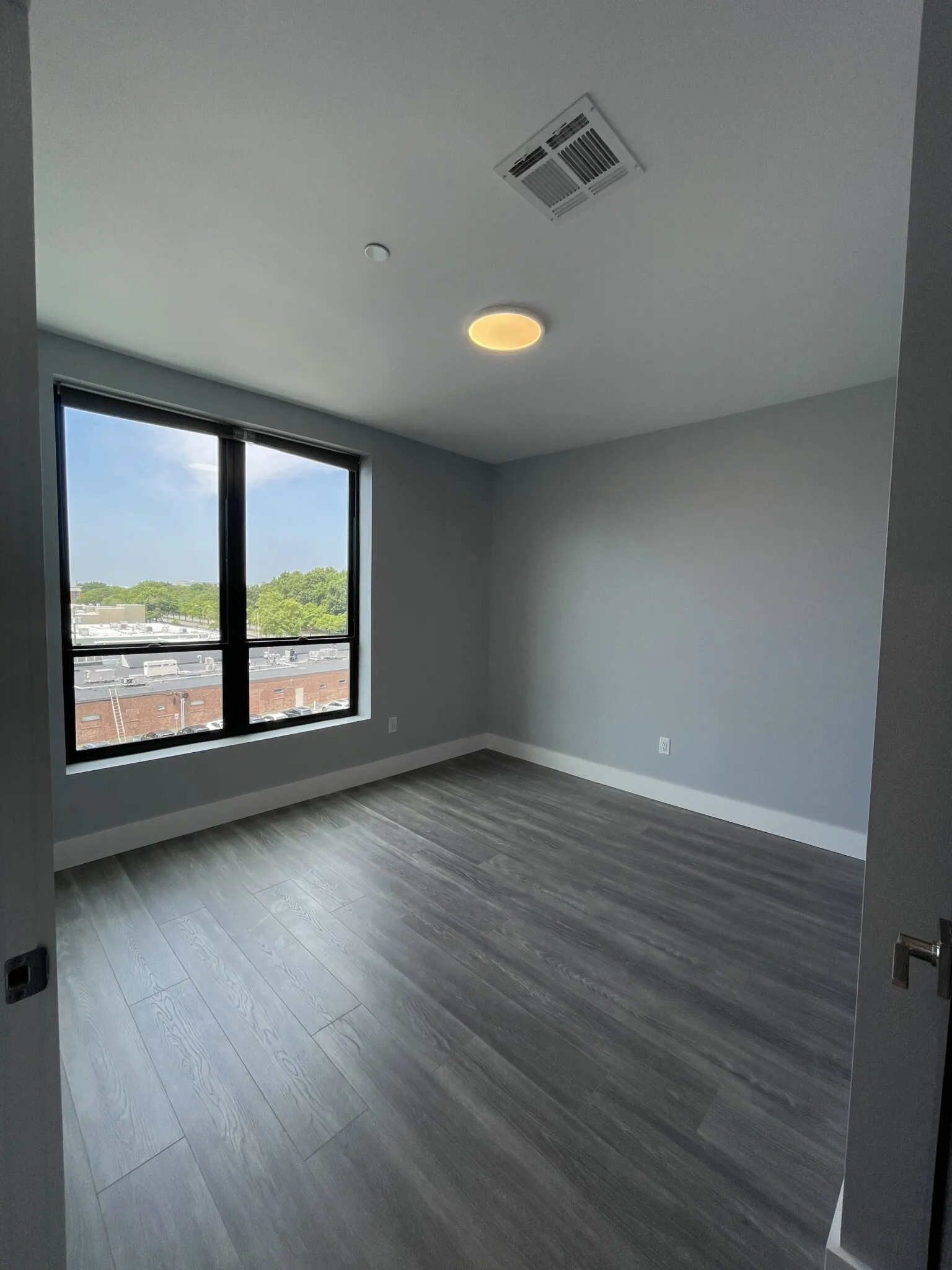 1 bed, 1 bath apartment for rent at 365 Western Ave Unit 209, Brighton — photo 7 of 27