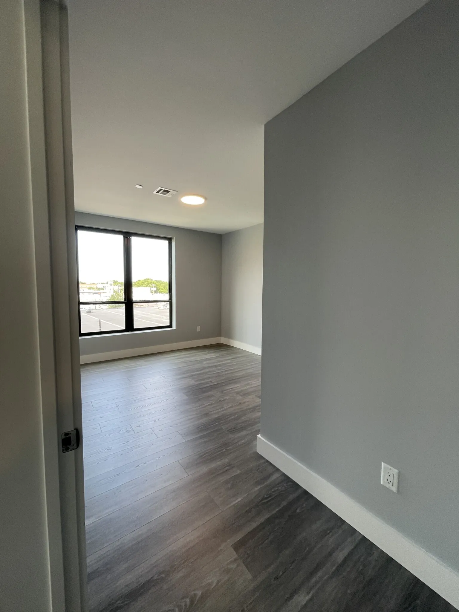 3 bed, 2 bath apartment for rent at 365 Western Ave Unit 301, Brighton — photo 23 of 42
