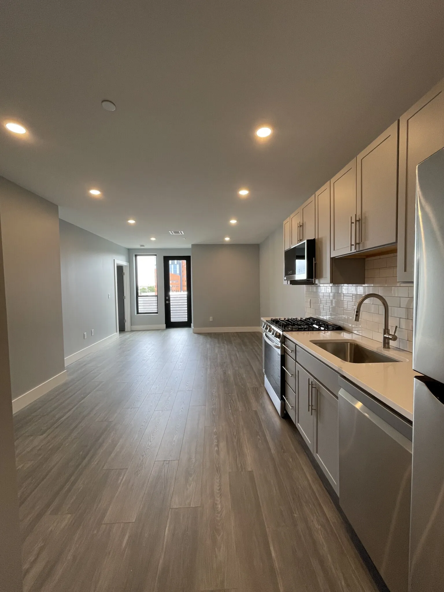 1 bed, 1 bath apartment for rent at 365 Western Ave Unit 306, Brighton — photo 3 of 29
