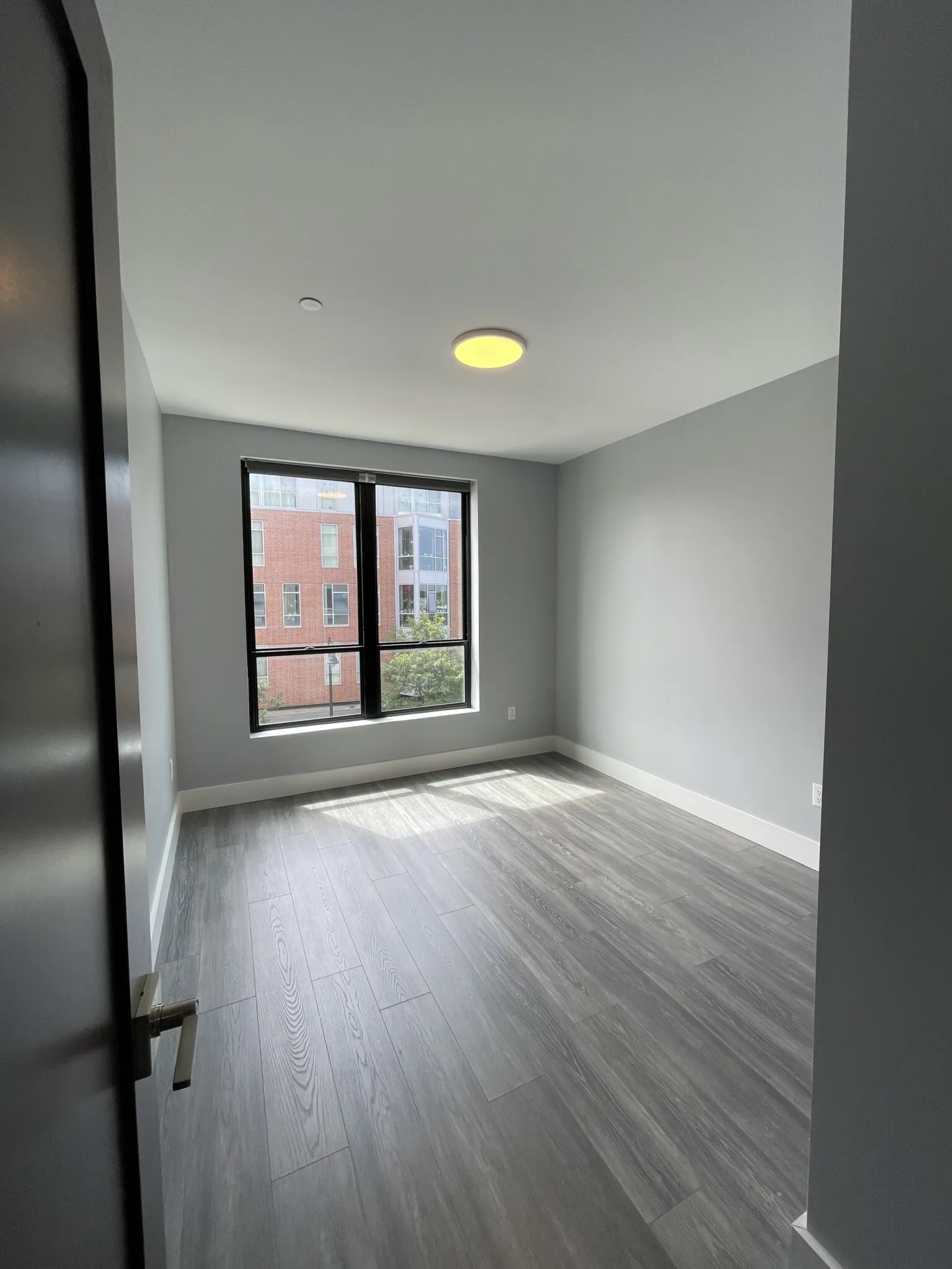 3 bed, 2 bath apartment for rent at 365 Western Ave Unit 365, Brighton — photo 17 of 42