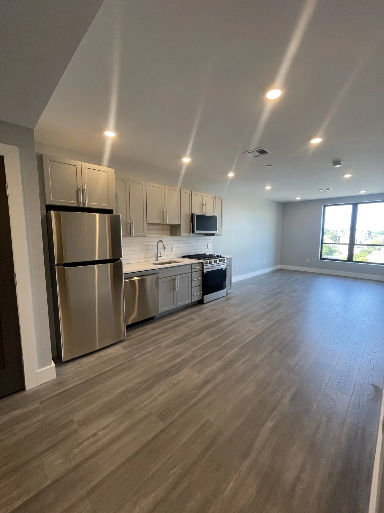 1 bed, 1 bath apartment for rent at 365 Western Ave Unit 503, Brighton