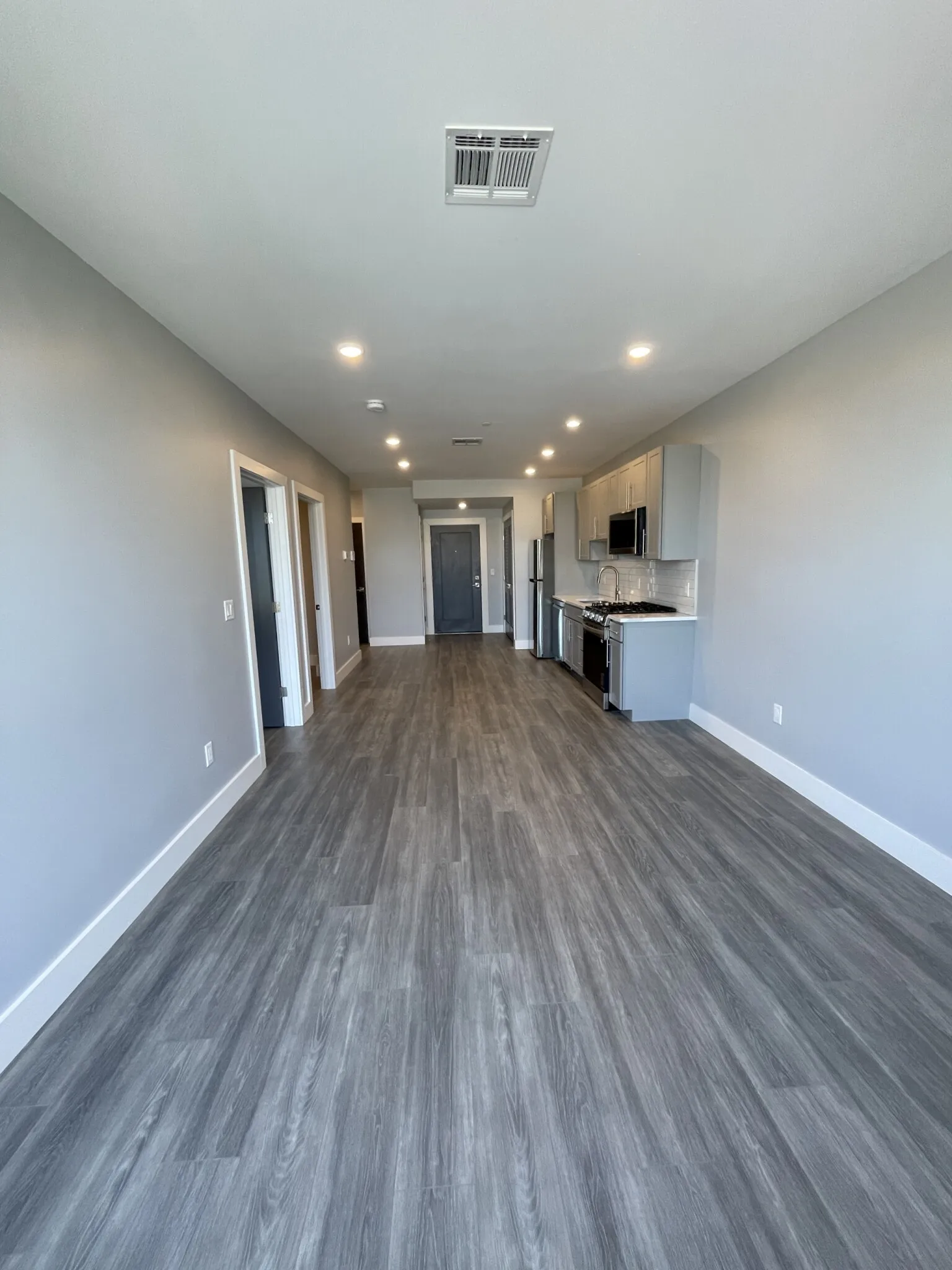 1 bed, 1 bath apartment for rent at 365 Western Ave Unit 503, Brighton — photo 3 of 17