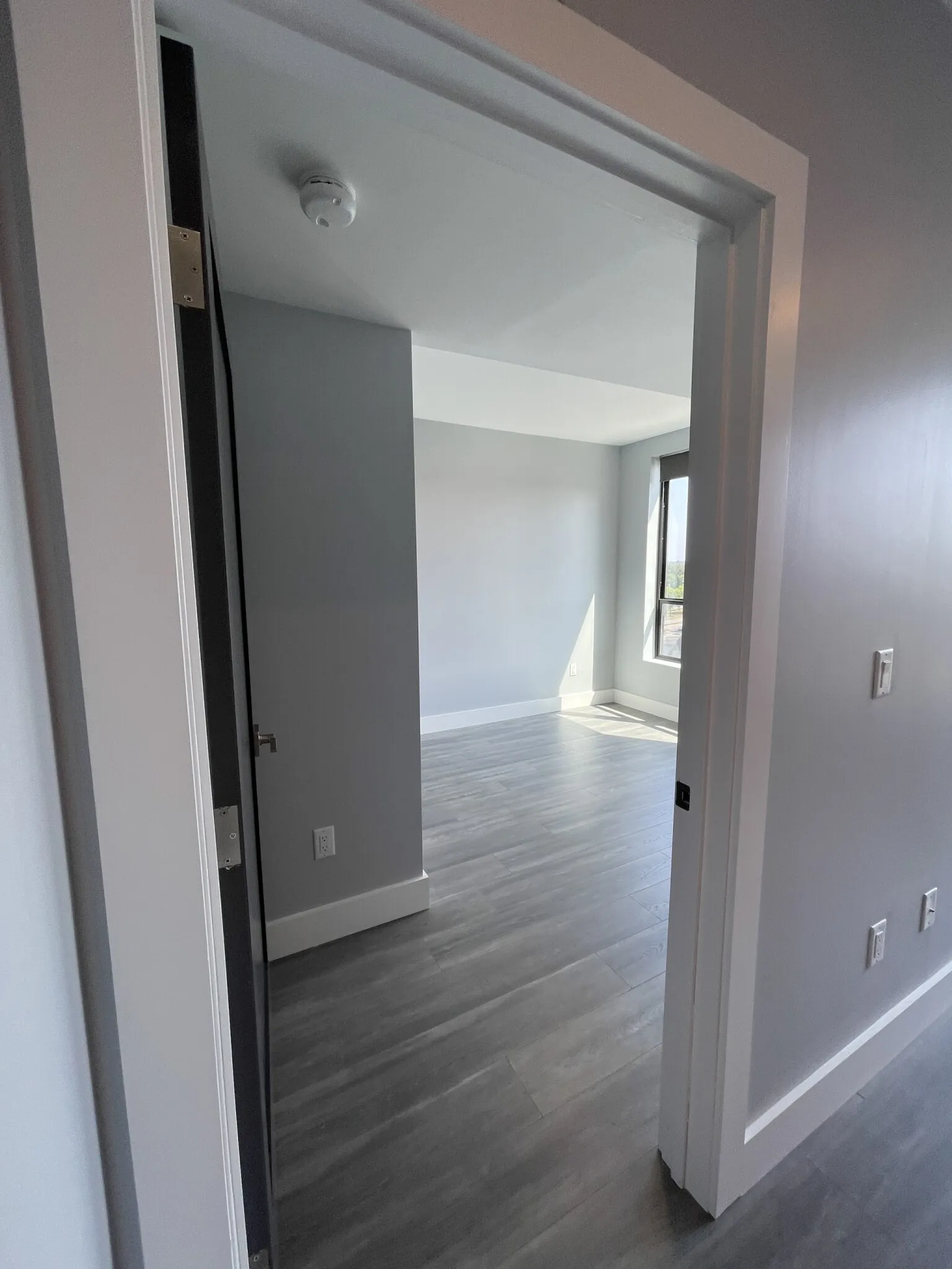 1 bed, 1 bath apartment for rent at 365 Western Ave Unit 606, Brighton — photo 10 of 24