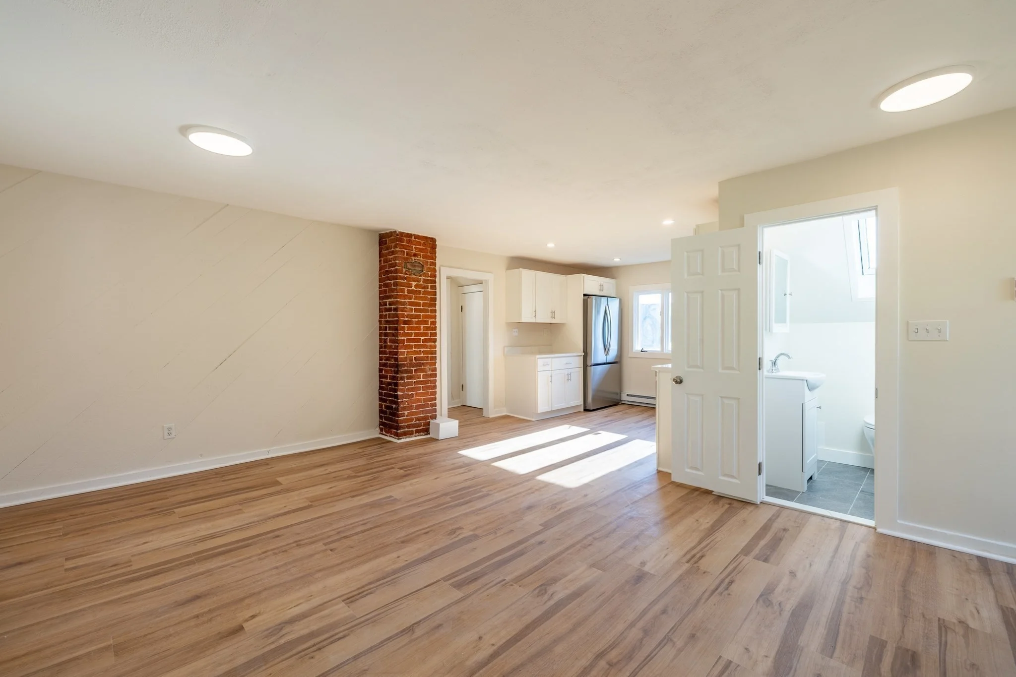 1 bed, 1 bath apartment for rent at 365 Whiting Ave Unit 3, Dedham — photo 5 of 10