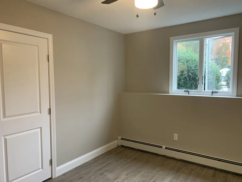 2 bed, 1 bath apartment for rent at 3652 N Main St Unit 1, Fall River — photo 5 of 10