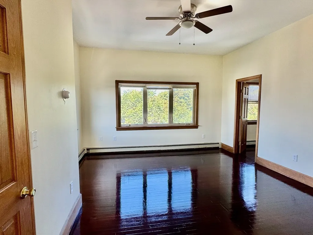 2 bed, 1 bath apartment for rent at 366 Bunker Hill St Unit 3, Medford Street / The Neck — photo 5 of 8