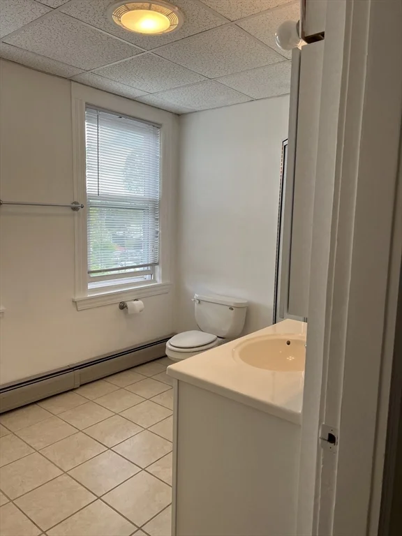 3 bed, 2 bath apartment for rent at 366 Central St Unit 3, Saugus — photo 14 of 16