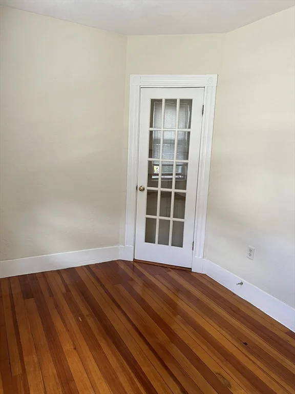 3 bed, 2 bath apartment for rent at 366 Central St Unit 3, Saugus — photo 2 of 16