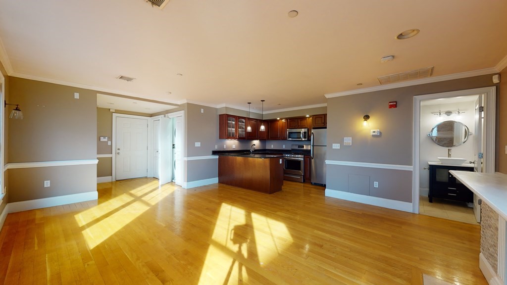 2 bed, 1 bath apartment for rent at 366 Dorchester St Unit 6, South Boston — photo 6 of 13