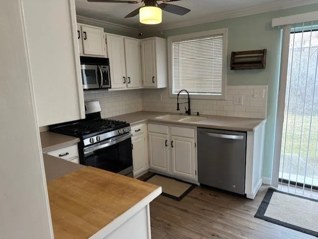 2 bed, 2 bath apartment for rent at 366 Farrwood Dr Unit 366, Haverhill — photo 1 of 15