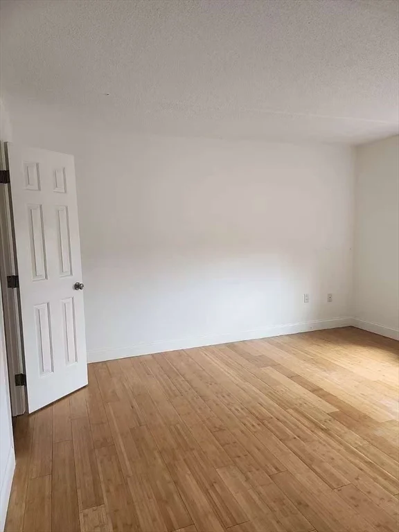 2 bed, 1 bath apartment for rent at 366 Quincy Ave Unit 404, Quincy — photo 7 of 7