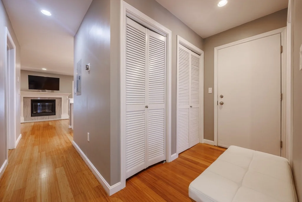 2 bed, 1 bath apartment for rent at 366 W 2nd St Unit 1, South Boston — photo 16 of 20